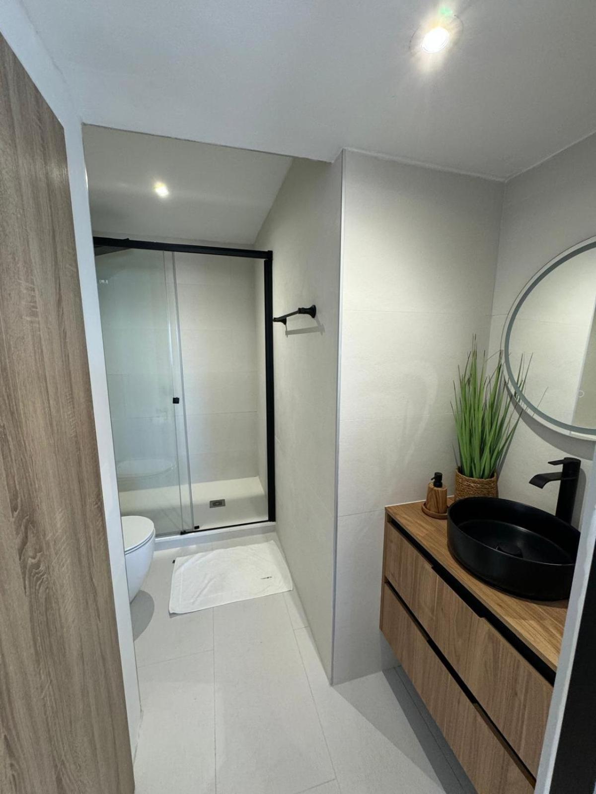 Marbella Beachfront Apartment Bagian luar foto